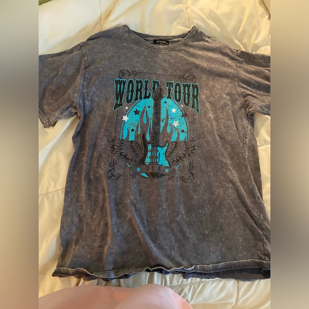 boutique vintage t-shirt
